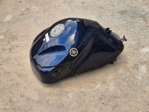 Yamaha TDM900 Benzin Deposu 2002-2014 Çıkma Parça - 3