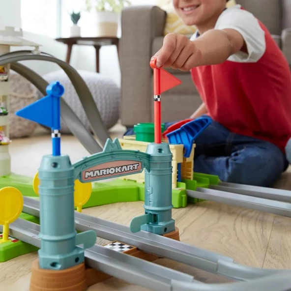 Hot Wheels Mario Kart Çılgın Dönüş Parkuru Yarış Seti- Mavi Su Dünyası - 4