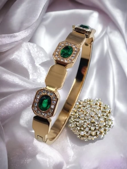 Jade'm Gold Paslanmaz Çelik Zirkon Taşlı Kelepçe