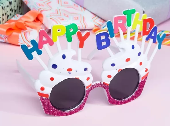 Happy Birthday Yazılı Beyaz Fuşya Renk Parti Gözlüğü 12x7 cm ürün görseli 1