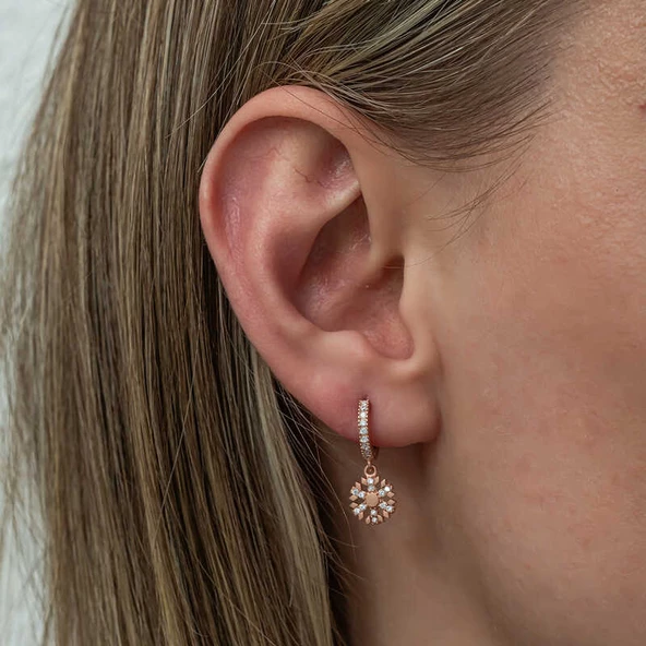 Gümüş Sallantılı Rose Kar Tanesi Kadın Küpe - 2