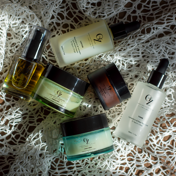 G&Z Organic Cosmetics Vegan Yüz Bakım Seti, Temizleyici, Beyazlatıcı, Besleyici, Nemlendirici, Ant-aging Ve Aydınlatıcı - 3