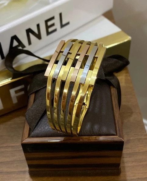 Jade'm Gold Paslanmaz Çelik Altin Kaplama kelepçe - 2