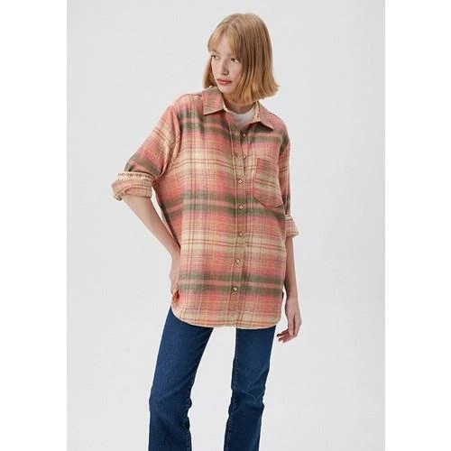 UZUN KOLLU DOKUMA GÖMLEK