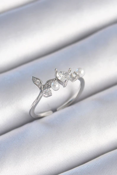 Pirinç Gümüş Renk Zirkon Taşlı Kalp Yaprak Model İnci Detay Kadın Yüzük - TJ-BYK3431 ürün görseli