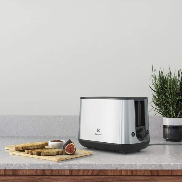 Electrolux E3T1-3ST Create 3 800 W Ekmek Kızartma Makinesi - 3