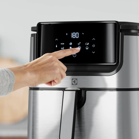 Electrolux Explore 6 E6AF1-6ST 8 Programlı, Dokunmatik LCD Ekranlı, 7 L Sepet Kapasiteli AirFryer - 6