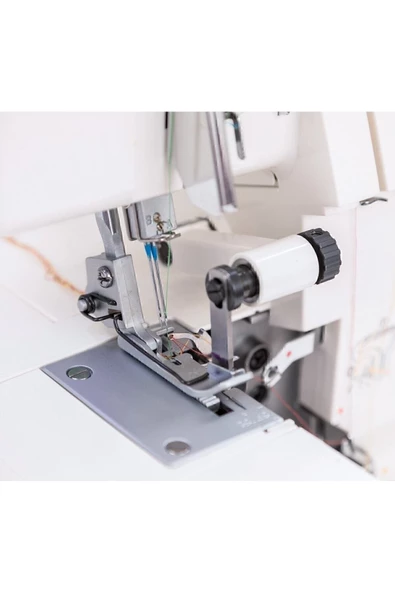 Singer 14 SH 654 Overlok Makinesi - Resim 4