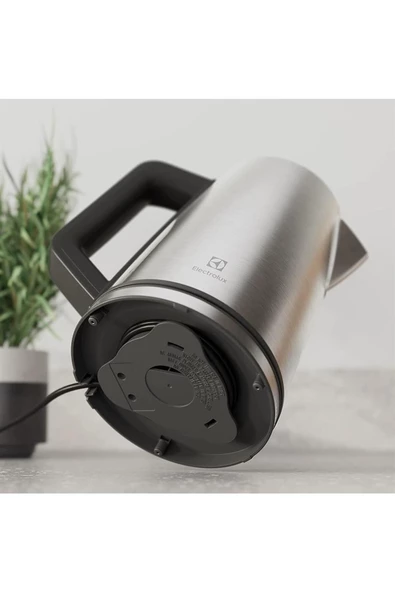 Electrolux etcrt E5K1-6ST Create 5 Sıcaklık Ayarlı Kettle 1.7 Lt, Hassas Sıcaklık Kontrolü, 40 Dk Sıcak - 3