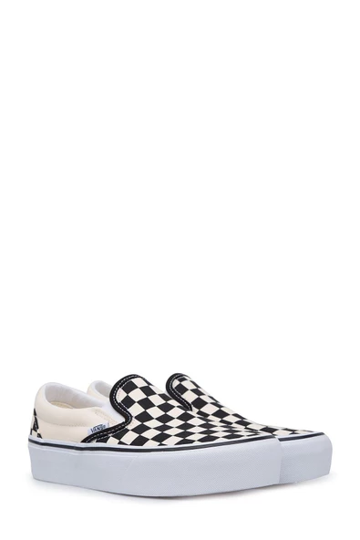 VANS UNİSEX UA CLASSİC SLİP-ON PLATFORM SPOR AYAKKABI VN00018EBWW1 - 7