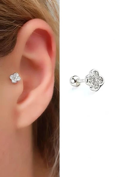 Zirkon Taş Detaylı Yonca Figürlü 925Ayar Gümüş Tragus Helix Kikirdak Piercing ürün görseli