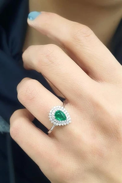 Sky Diamond Green Creative Rubies 925 Ayar Gümüş Damla Yüzük ürün görseli