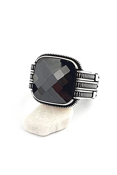 Oniks Taş Detaylı 925 Ayar Gümüş Tarz Erkek Yüzük ürün görseli