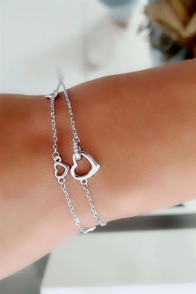 Zirkon Taş Detaylı 925Ayar Gümüş Kalpli Figürlü İki Zincirli İtalyan Tasarımı Trend Bileklik ürün görseli