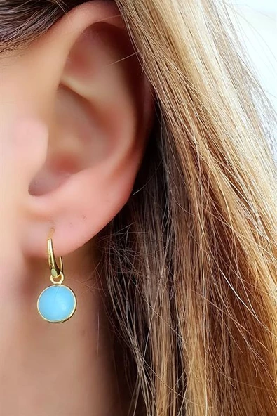 Amazonit Taşlı 925Ayar Gümüş Üzerine Altın Kaplama Sallantılı Top Küpe ürün görseli