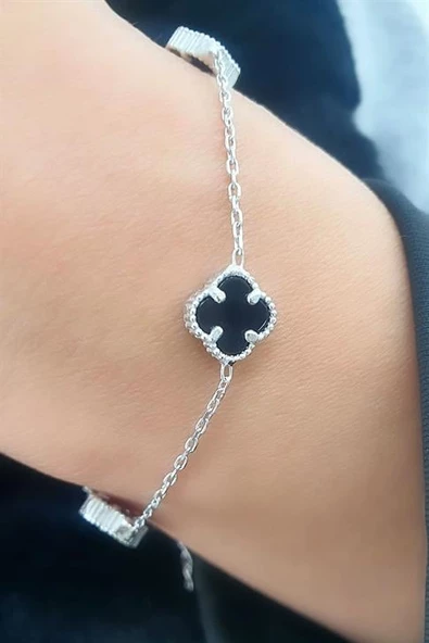 Oniks Taşlı 925Ayar Gümüş Trend 3 Lü Yonca Bileklik ürün görseli