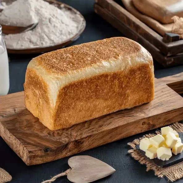 Siyez Evi Sütlü Tereyağlı Ekşi Mayalı Tost Ekmeği 675 Gr