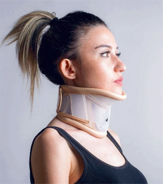 Medikaltec Derili Çenelikli Boyunluk Boyun Korsesi LARGE ürün görseli