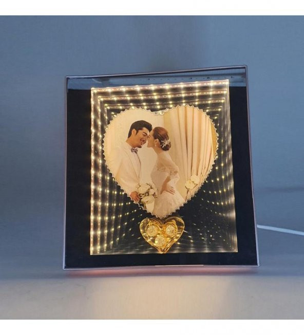 Ayna ve Led Işıklı Kalpli Fotoğraf Çerçevesi