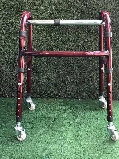 Medikaltec 4 Tekerli Çocuk Yürüteç ürün görseli