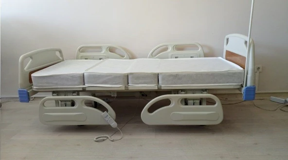 Medikaltec 2 Motorlu Full ABS Hasta Karyolası + 4 Parçalı Yatak - Resim 4