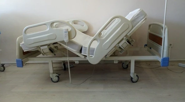 Medikaltec 2 Motorlu Full ABS Hasta Karyolası + 4 Parçalı Yatak ürün görseli 1