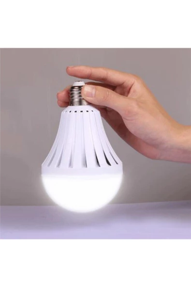 Pazariz Pazarız 9 Watt Şarjlı Led Ampul E27 Duylu 220 Volt