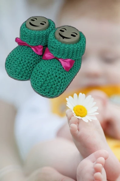 Pazariz Bebek Patik Fiyonklu Örme Dikişsiz Bebek Patiği Triko Örgü Bebek Patiği 0-12 Ay Koyu Yeşil - 2