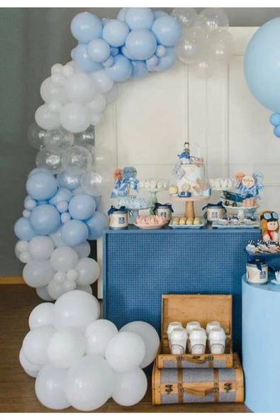 Pazariz Pastel Beyaz Makaron Mavi Şeffaf Balon Konsept Zinciri