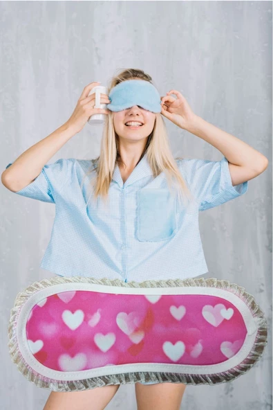 Pazariz Uyku Göz Bandı Maskesi Işık Önleyici Gözlük Maske Bant Eye Mask Pembe Kalp (1ADET)