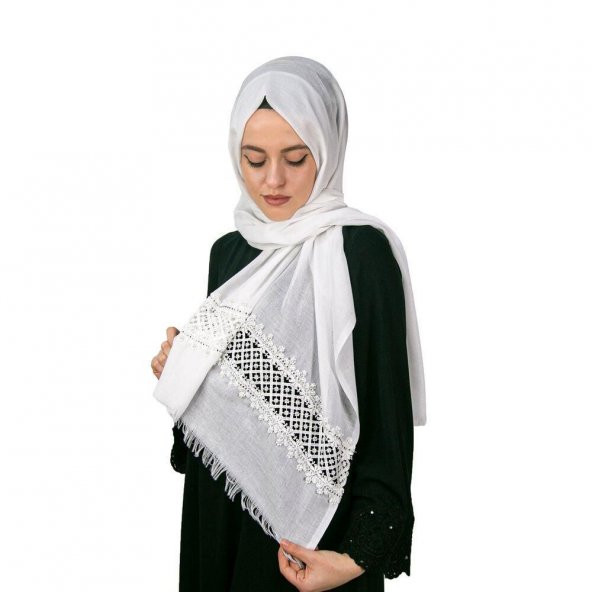 Anneler Günü Hediyesi Güpürlü Beyaz Şal, İnci Tesbih Gri, Asetat Kutulu (16×8) Set - 2