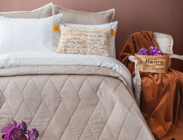 Apricitas Home Çift Kişilik Yatak Örtüsü Set Bettle Bej - Bej