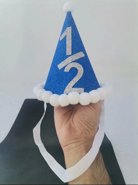 Saks Mavi Gümüş 1/2 Yazılı Simli Yaldızlı Beyaz Ponponlu Lastikli Yarım Yaşa Özel Şapka 1 Adet - 4