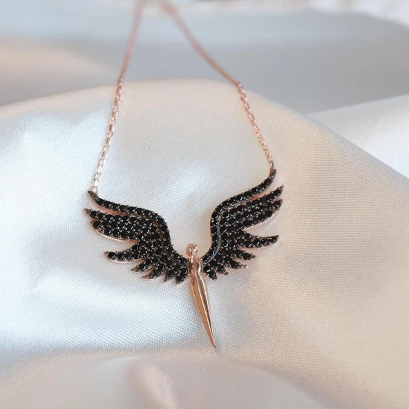 Siyah Zirkon Taşlı Mikail Meleği Zirkon Taşlı Rose Kaplama Gümüş Kolye ürün görseli 1