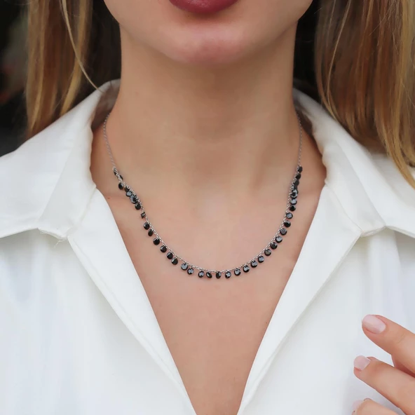 Sıra Siyah Zirkon Taş Gümüş Kolye ürün görseli 1