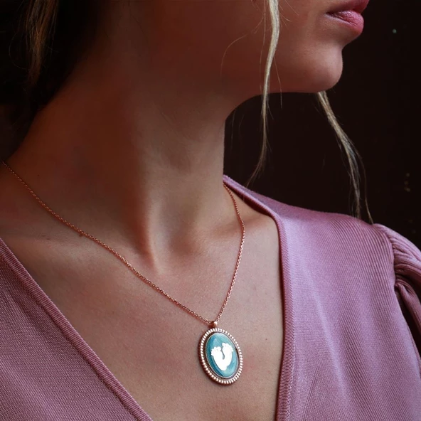 Bebek Ayak İzi Mine İşli Rose Gold Kaplama Gümüş Kolye - Resim 2