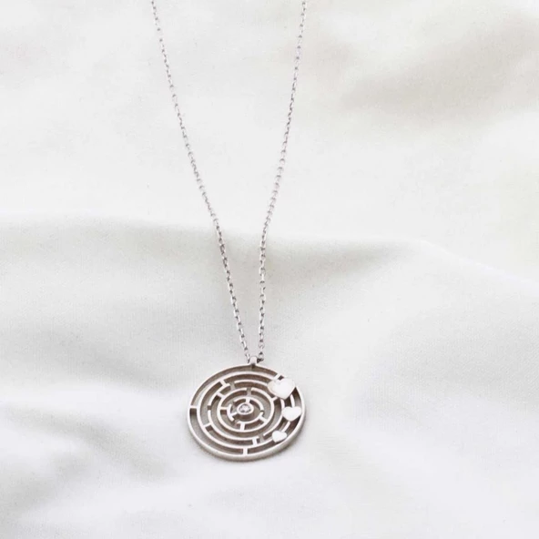 Pırlanta Taş Labirent 0.02 CT Rodyum Micron Kaplama Gümüş Kolye ürün görseli 1