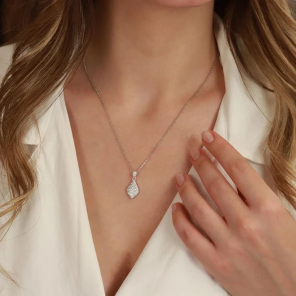 Damla Modeli Zirkon Taşlı Gümüş Kolye - Resim 3