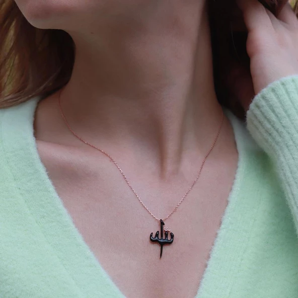 Allah Yazılı Siyah Mine İşli Mini Zirkon Taşlı Rose Gold Kaplama Gümüş Kolye - Resim 2