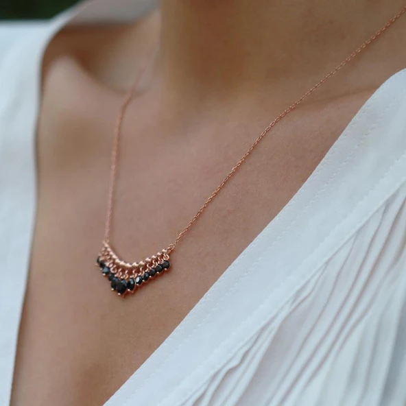 Siyah Zirkon Taşlı Rose Gold Kaplama Shakira Gümüş Kolye - Resim 2