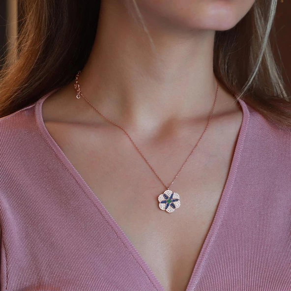 Apm Monaco Modeli Çiçek Zirkon Taşlı Rose Gold Kaplama Gümüş Kolye