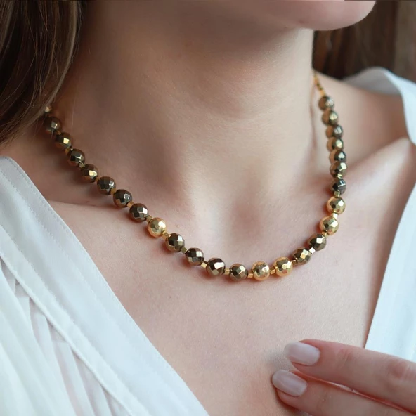 Hematit Taşlı Gold Kaplama Gümüş Kolye ürün görseli 1