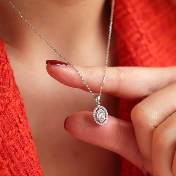 Baget Kesim Zirkon Taşlı Elips Gümüş Kolye - Resim 3