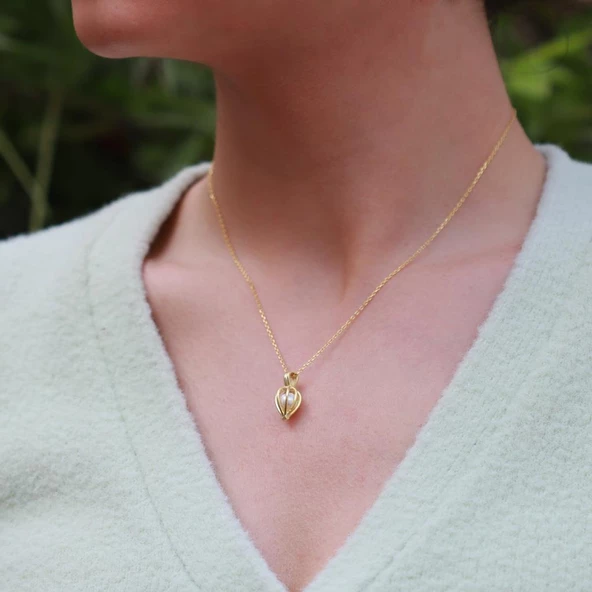 Kafes İçinde İnci Gold Kaplama Gümüş Kolye - Resim 3