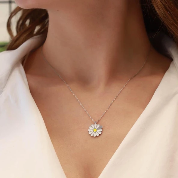 Mine İşli Papatya Model Gümüş Kolye - Resim 3