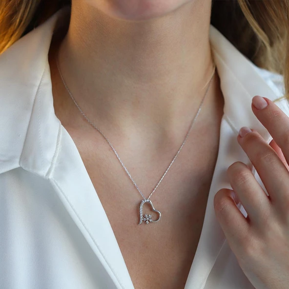 Kalp Kar Taneli 925 Ayar Gümüş Işıltı Kolye - Resim 3