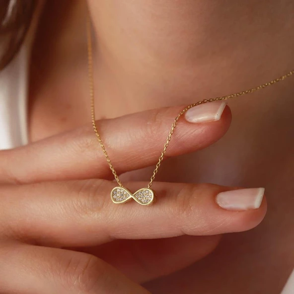 İçi Zirkon Taşlı Gold Kaplama Sonsuzluk Gümüş Kolye ürün görseli 1