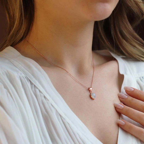 Ay Taşlı Rose Gold Kaplama Doğal Taş Gümüş Kolye