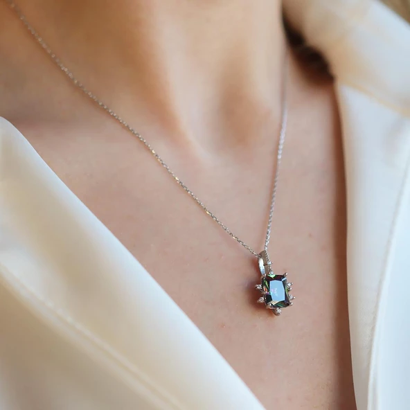 Mistik Topaz Taşlı Kare Lotus Çiçeği Gümüş Kolye - Resim 3