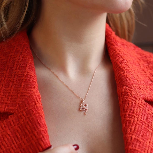 Yılan Modeli Zirkon Taşlı Rose Gold Kaplama Gümüş Kolye - Resim 2